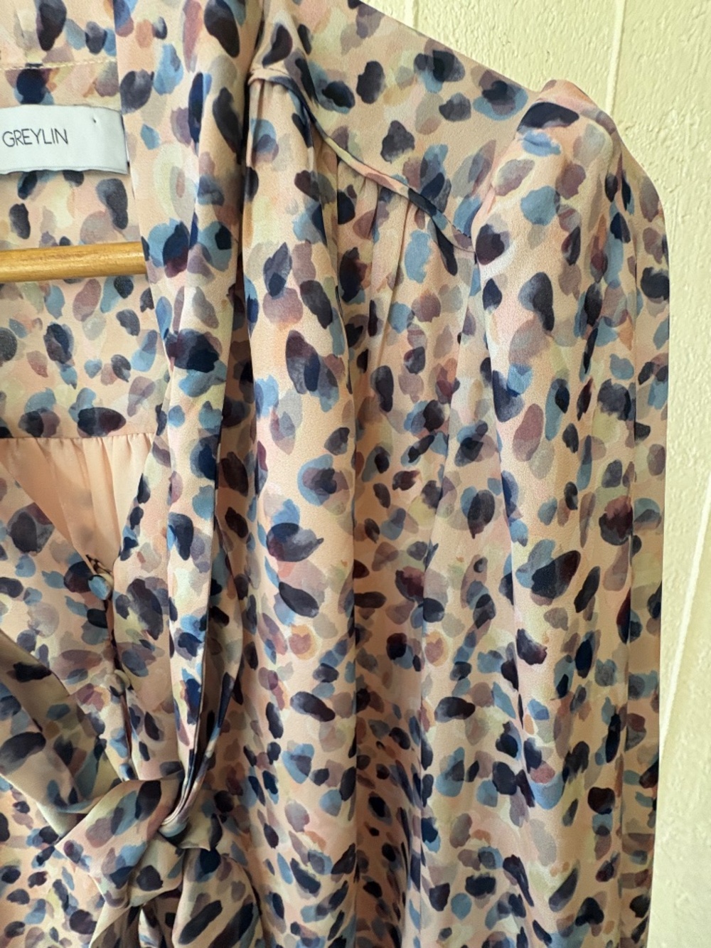 Blouse - Picture 4 of 7